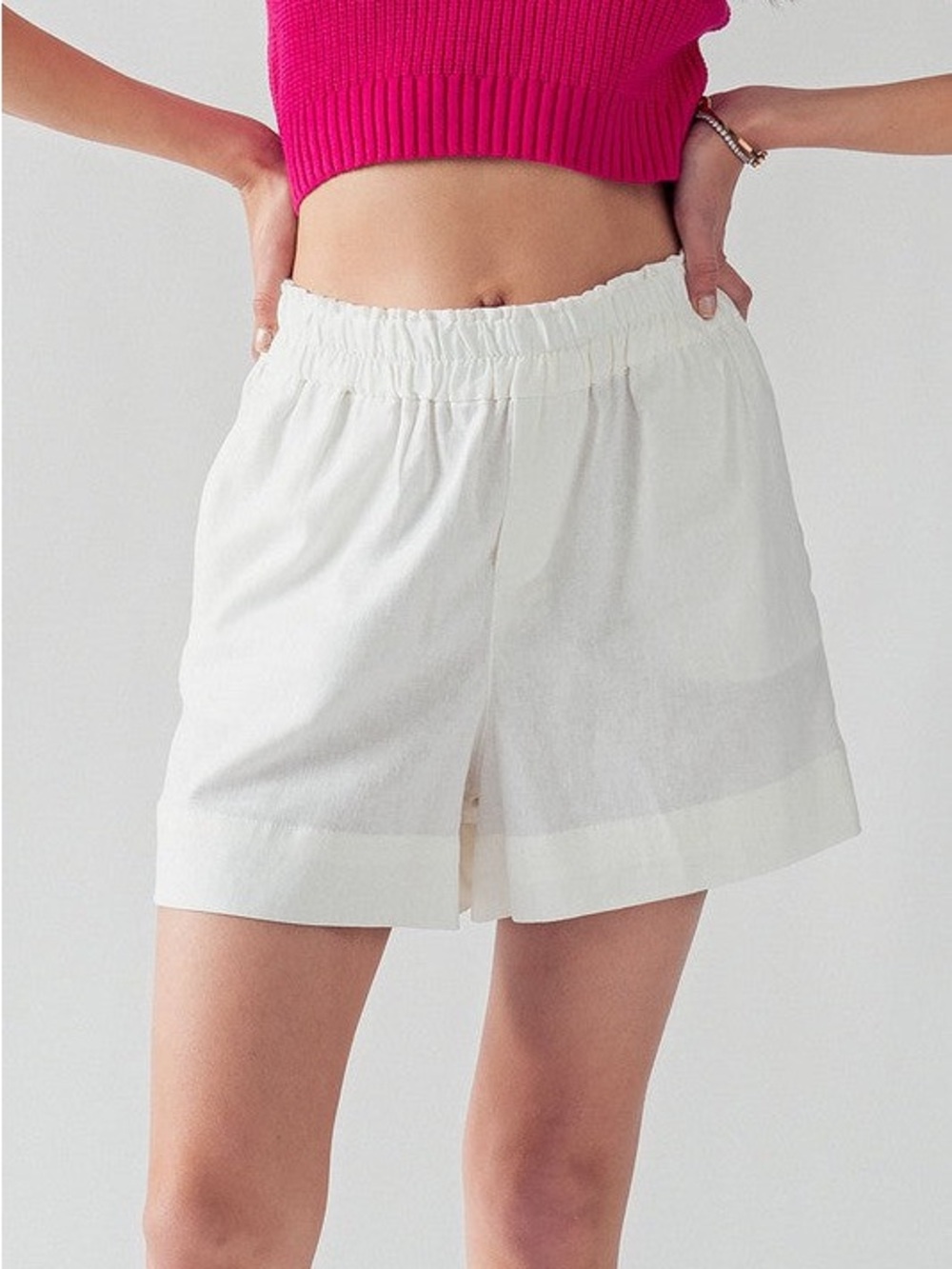 Love Tree White Elastic-Waist Women’s Shorts Linen Blend